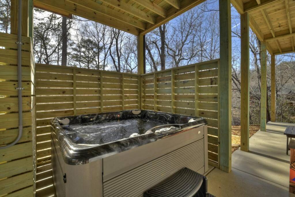 Rosewood Retreat - Hot Tub Fire Pit Pool Table Villa Blue Ridge Kültér fotó